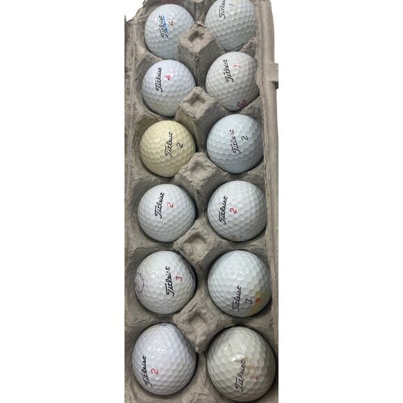 Titleist Golf Balls Assorted Used & Cleaned Mixed Numbers Set Of 24 96b - Picture 3 of 4